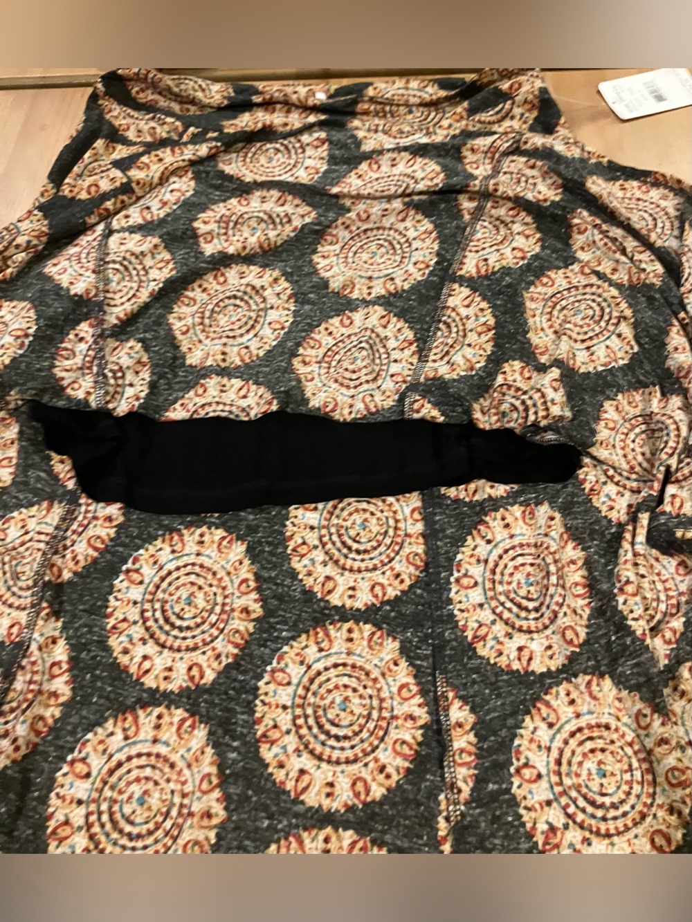 NWT Free People Bohemian Circle-Print Midi Skirt in Grey and Cream Size Large - Picture 7 of 10